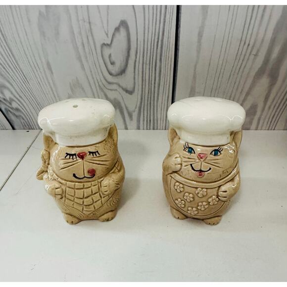VTG Enesco 1982 Japan Cat Set - Salt & Pepper Shakers, Toothpick, Creamer/Sugar - Picture 2 of 8